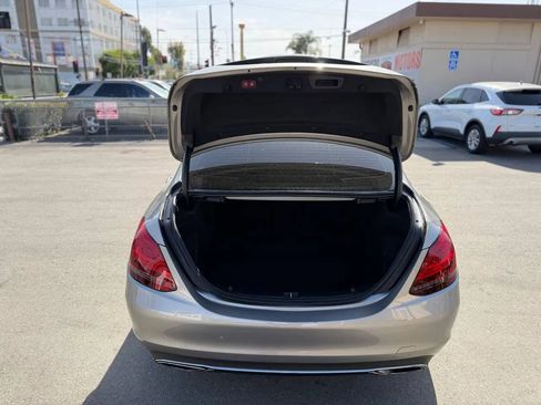 Used 2020 Mercedes-Benz C 300 4MATIC Sedan image 26
