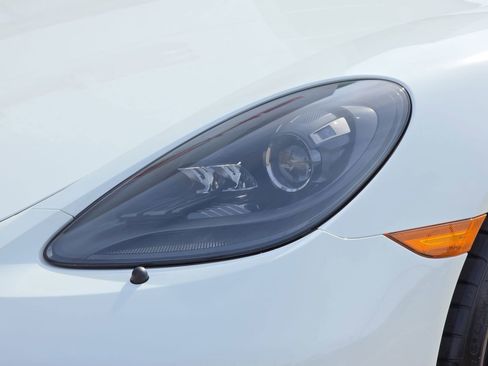 Used 2025 Porsche 718 Boxster GTS image 30