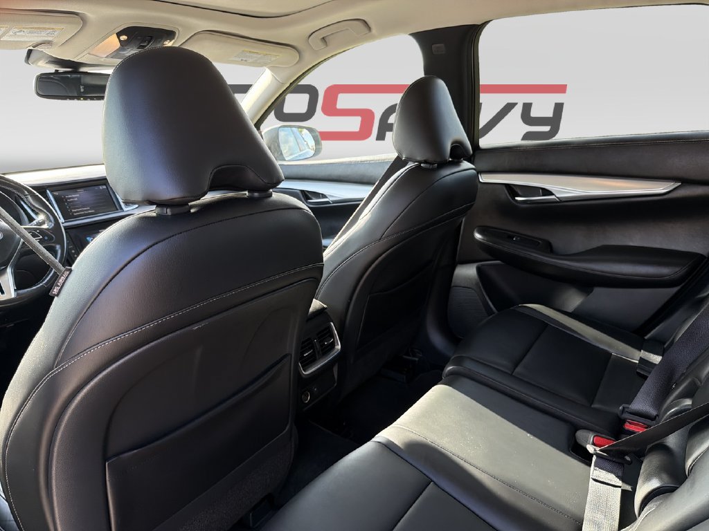 Used 2021 INFINITI QX50 Luxe FWD image 16