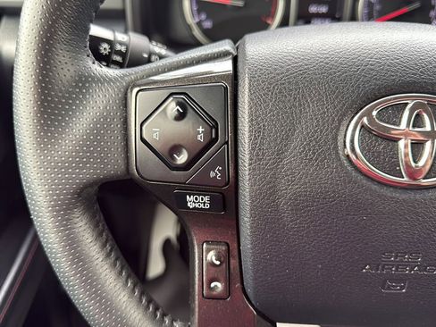 Used 2024 Toyota 4Runner TRD Off-Road AWD/4WD image 19