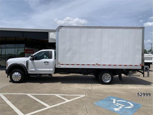 Used 2024 Ford F550 2WD Regular Cab Super Duty image 4