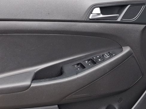 Used 2016 Hyundai Tucson SE w/ Option Group 02 FWD image 21