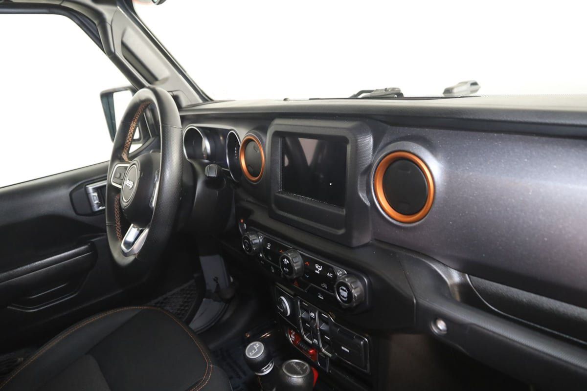 Used 2021 Jeep Gladiator Mojave w/ LED Lighting Group AWD/4WD image 34