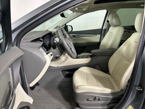 Certified 2023 Cadillac XT5 Premium Luxury w/ Technology Package AWD/4WD image 10