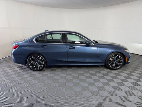 Used 2025 BMW 330i Sedan RWD image 8