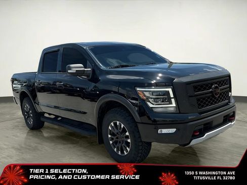 Used 2023 Nissan Titan PRO-4X w/ Pro-4x Convenience Package AWD/4WD image 16
