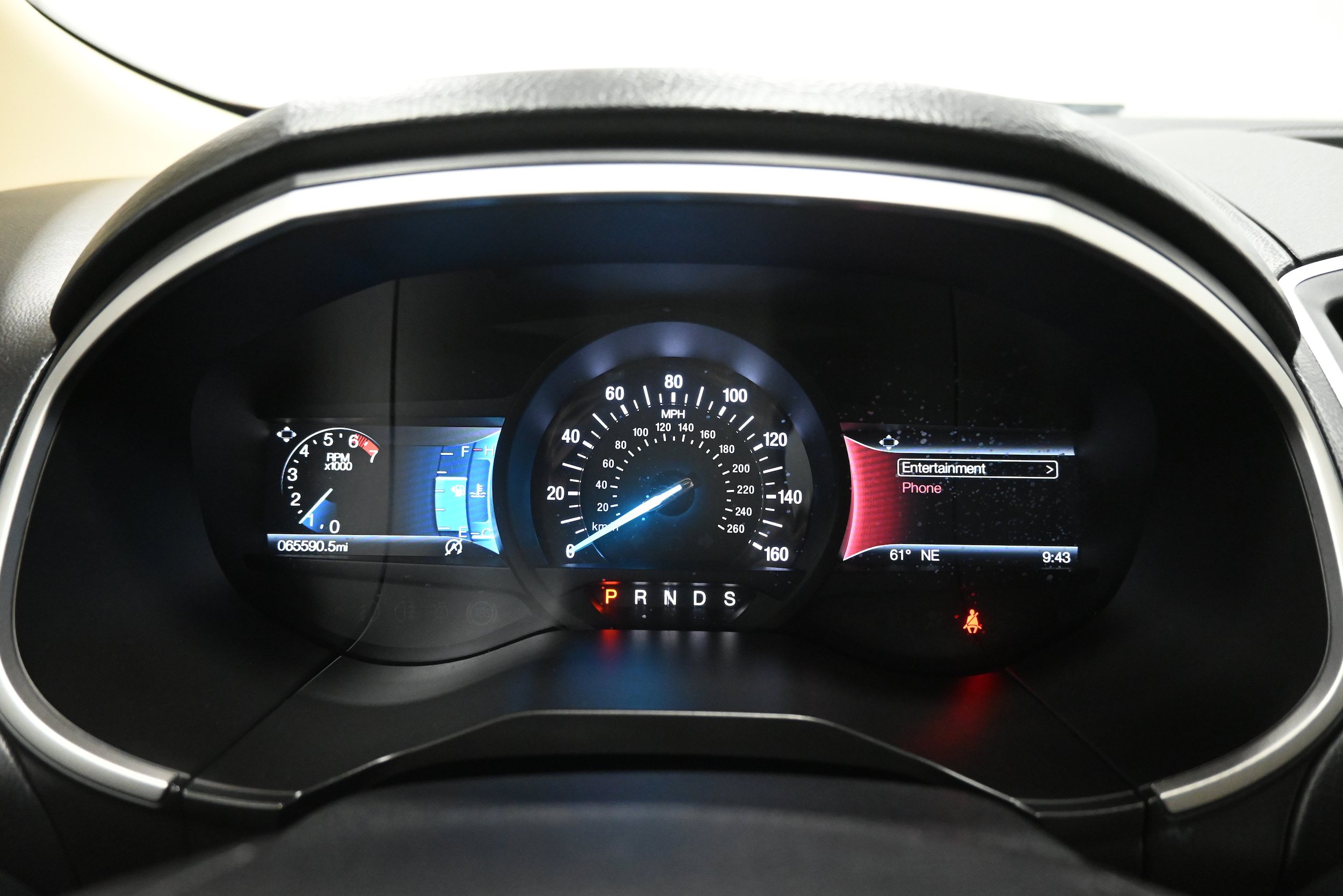 Used 2020 Ford Edge SEL w/ Cold Weather Package AWD/4WD image 9