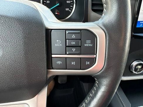 Used 2023 Ford Expedition XLT AWD/4WD image 26