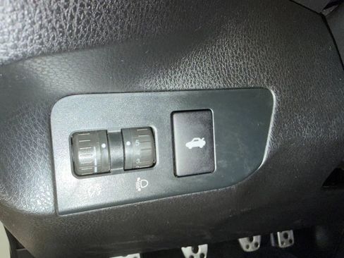 Used 2013 Subaru BRZ Limited w/ Popular Pkg 2C image 24