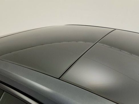 Used 2023 Porsche Panamera 4 Platinum Edition AWD/4WD image 10