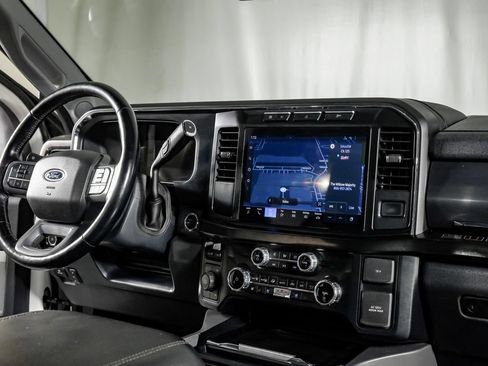 Used 2023 Ford F450 Lariat AWD/4WD image 22