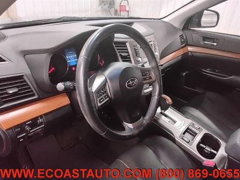 Used 2014 Subaru Outback 2.5i Limited image 11