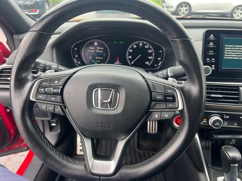 Used 2018 Honda Accord Sport image 27