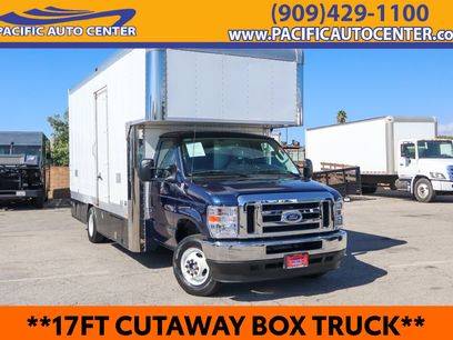 Used 2024 Ford E-450 and Econoline 450 Super Duty w/ Power Windows & Locks Group
