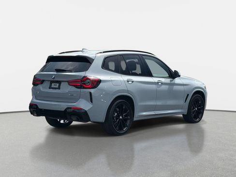 Used 2024 BMW X3 xDrive30i w/ M Sport Package AWD/4WD image 3