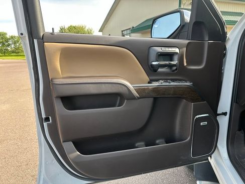 Used 2017 GMC Sierra 1500 Denali AWD/4WD image 11