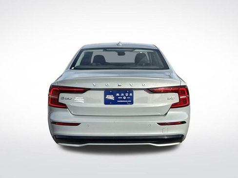 Used 2024 Volvo S60 B5 Plus image 5