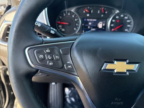 Used 2023 Chevrolet Equinox LT w/ Driver Convenience Package FWD image 13