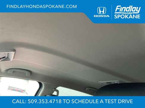 Used 2018 Nissan Titan SL w/ Chrome Package image 12