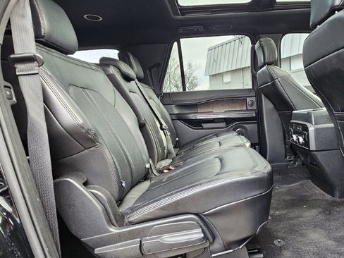 Used 2018 Ford Expedition Max Limited image 23