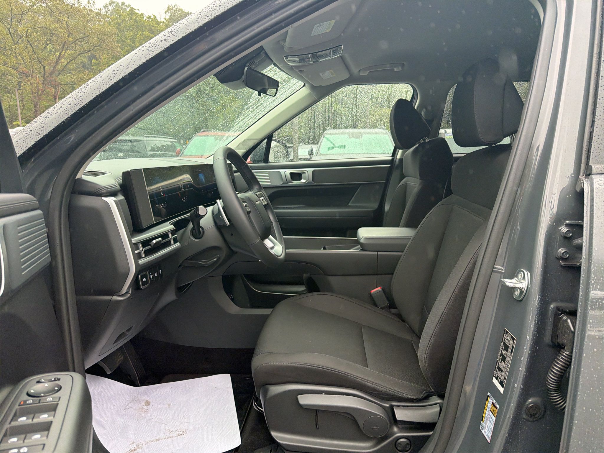 Certified 2025 Hyundai Santa Fe SE AWD/4WD image 10