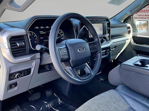 Used 2022 Ford F150 XLT w/ Trailer Tow Package image 19