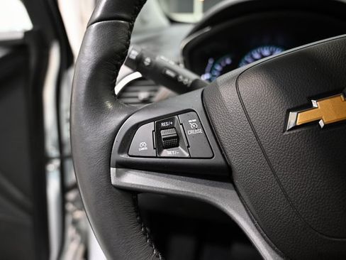 Used 2022 Chevrolet Trax LT w/ Driver Confidence Package image 21