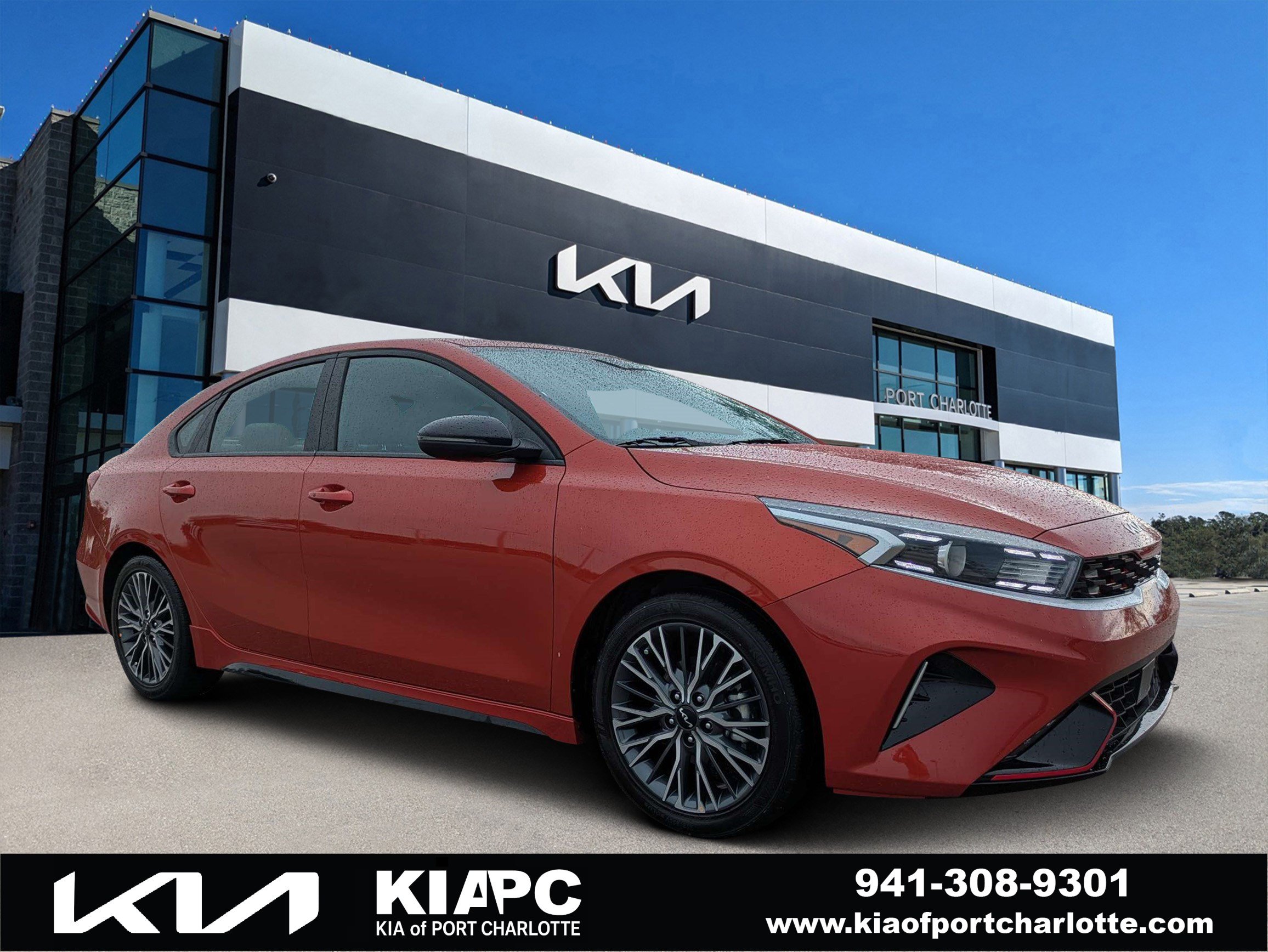 Used 2023 Kia Forte GT-Line w/ GT-Line Premium Package FWD image 1