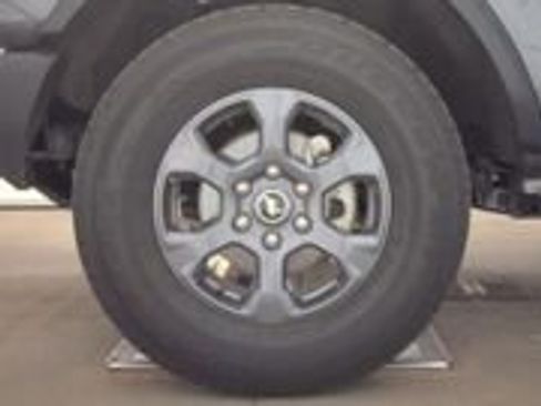 Used 2025 Ford Bronco Big Bend image 14