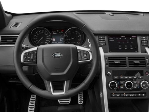 Used 2016 Land Rover Discovery Sport SE AWD/4WD image 4