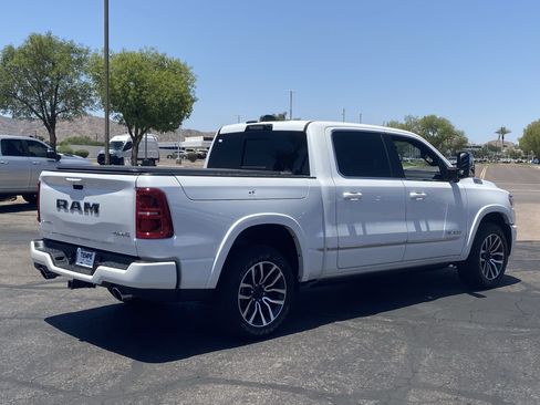 Used 2025 RAM 1500 Limited AWD/4WD image 5