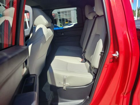 Used 2025 Toyota Tacoma Limited image 16