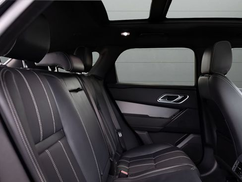 Used 2023 Land Rover Range Rover Velar R-Dynamic S AWD/4WD image 64
