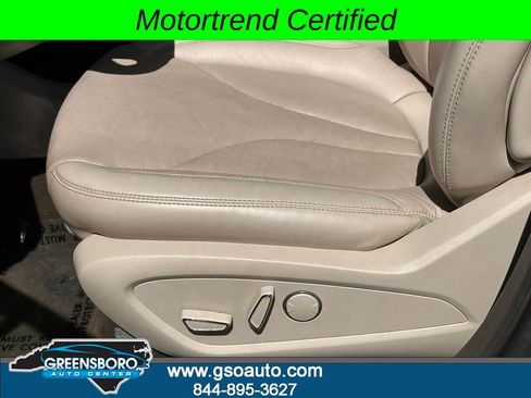 Used 2019 Lincoln Nautilus Reserve FWD image 13