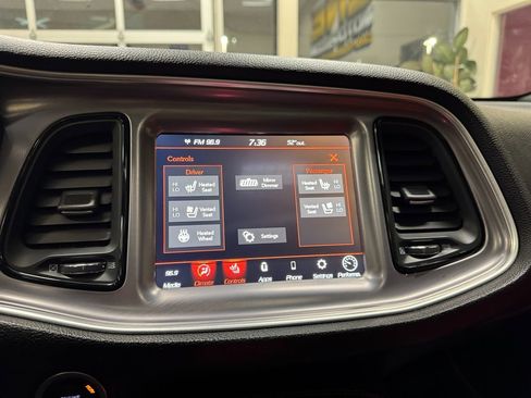 Used 2019 Dodge Challenger R/T Scat Pack w/ Plus Package image 27