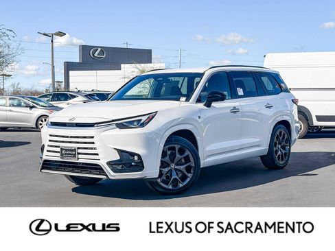 New 2026 Lexus TX 500h AWD image 1