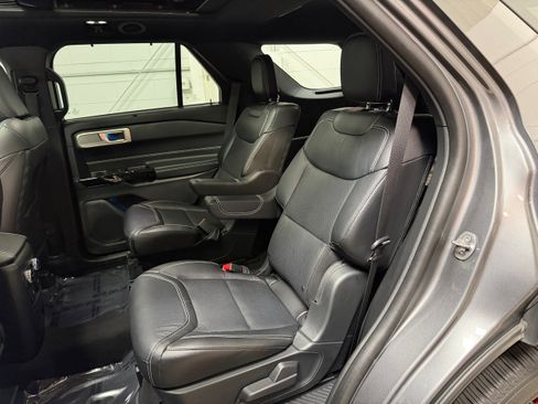Certified 2023 Ford Explorer ST w/ Equipment Group 401A AWD/4WD image 11