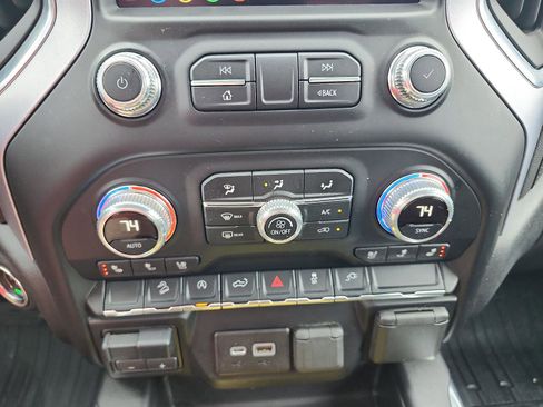 Used 2019 GMC Sierra 1500 SLT w/ SLT Premium Package AWD/4WD image 22