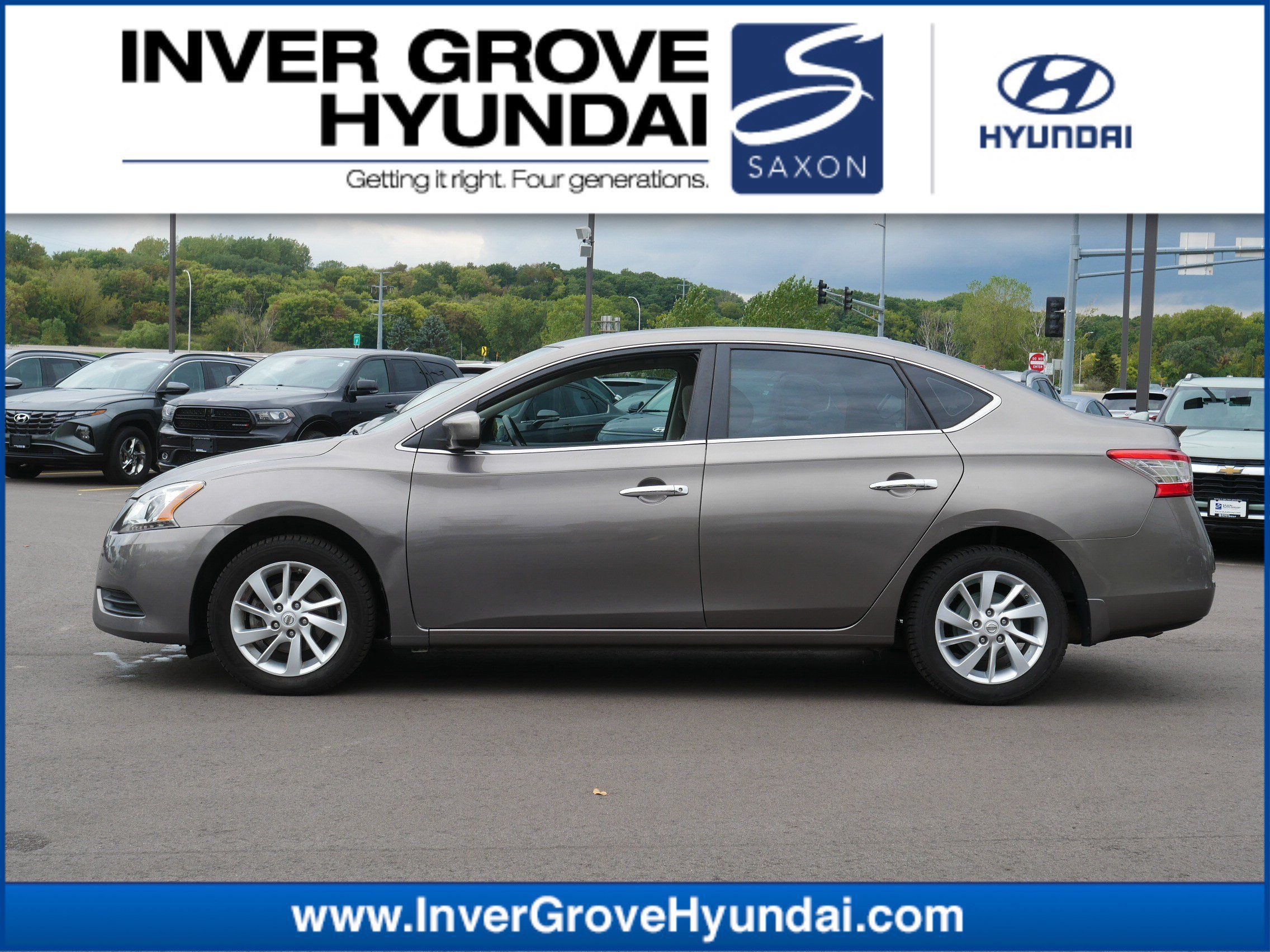 Used 2015 Nissan Sentra SV w/ Style Package FWD image 1