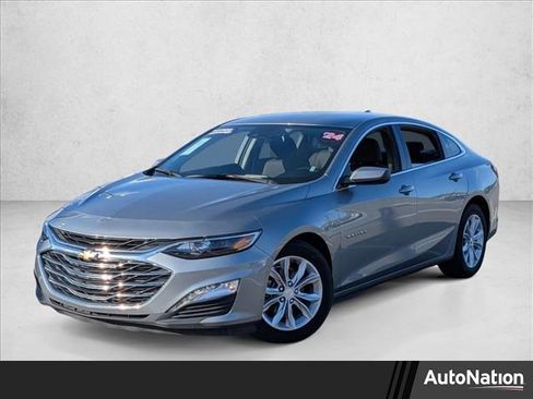 Used 2024 Chevrolet Malibu LT image 1
