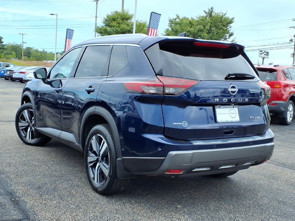Certified 2024 Nissan Rogue SL w/ SL Premium Package AWD/4WD image 5