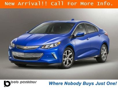Used 2018 Chevrolet Volt Premier w/ Driver Confidence Package