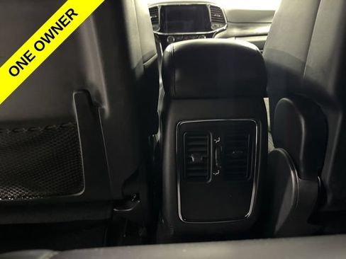 Used 2020 Jeep Grand Cherokee Laredo w/ Laredo X Package AWD/4WD image 29