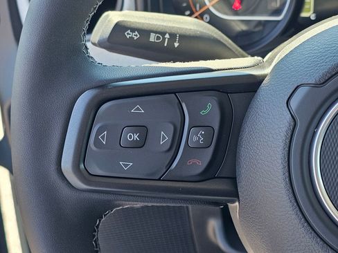 New 2025 Jeep Gladiator Willys image 19