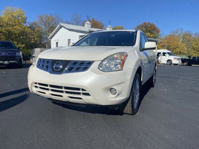 Used 2011 Nissan Rogue SV w/ SL Pkg