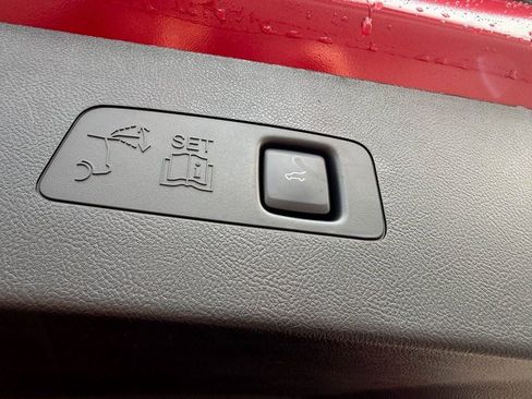 New 2026 Lincoln Corsair Premiere image 18