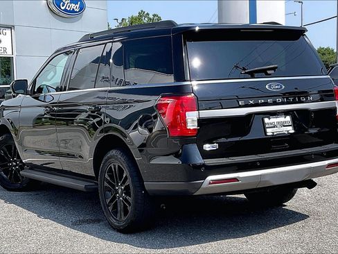 Used 2024 Ford Expedition XLT AWD/4WD image 10