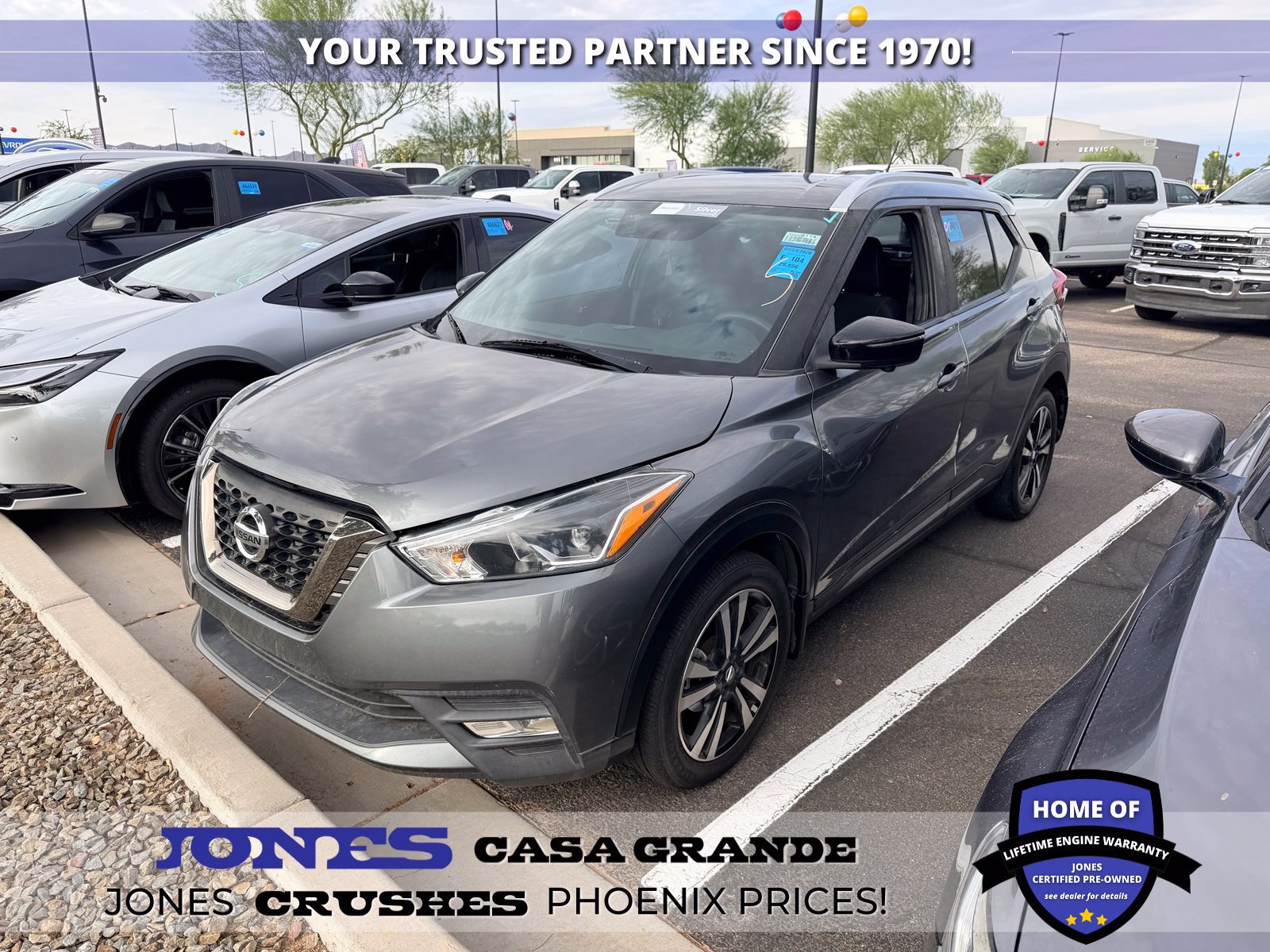 Used 2019 Nissan Kicks SR FWD image 1