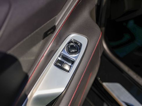 Certified 2024 Chevrolet Corvette Stingray Coupe w/ 1LT RWD image 25