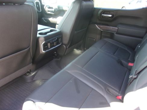 Used 2021 Chevrolet Silverado 1500 LTZ AWD/4WD image 19